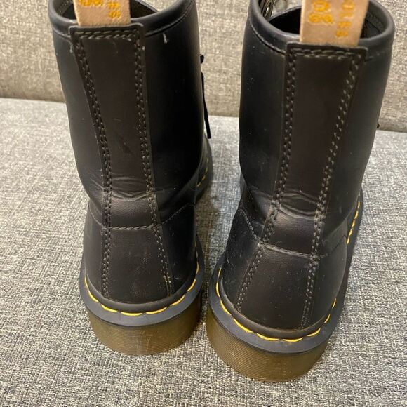 Dr. Martens Vegan 14045 Lace Up Boots Women Size 7 - Picture 4 of 9